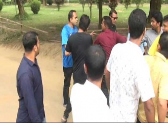  আবরার হত্যার প্রতিবাদে জাবিতে ছাত্রদলের বিক্ষোভে ছাত্রলীগের ধাওয়া