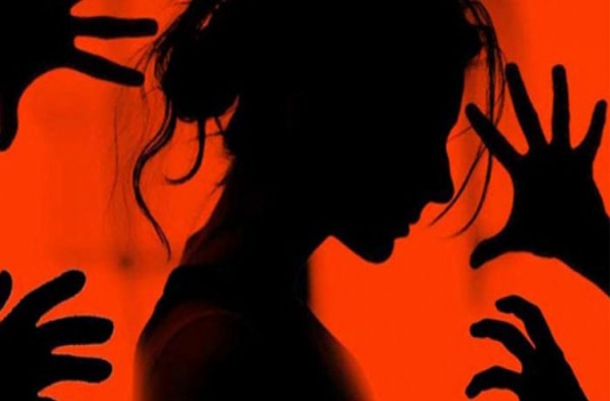 নোয়াখালীতে বিবস্ত্র করে নারীকে নির্যাতন, প্রধান আসামিসহ গ্রেপ্তার ৪