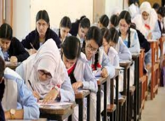 এইচএসসির পরীক্ষা দিচ্ছে ১৪ লাখ শিক্ষার্থী