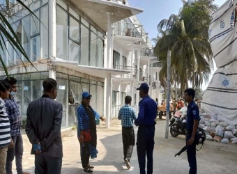 ৭ দিনের মধ্যে সেন্টমার্টিনের পাকা ভবন ভাঙার নির্দেশ