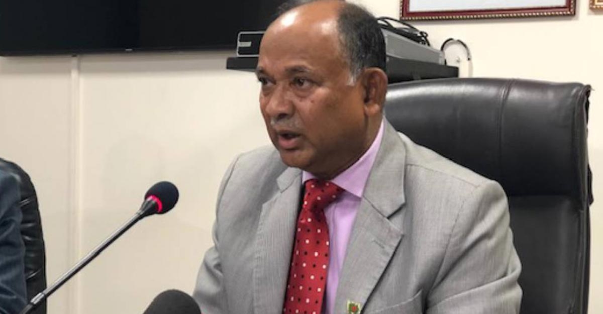 দুই কর্মকর্তাকে সময়িক বহিস্কার করলেন রেলমন্ত্রী