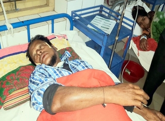 শ্রীমঙ্গলে হাসপাতালে ঢুকে হামলা, স্টাফসহ আহত ৩