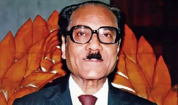 সাবেক রাষ্ট্রপতি সাহাবুদ্দীন আহমদের অবস্থা ‘সংকটাপন্ন’