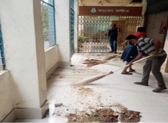 মহসিন কলেজে ছাত্রলীগের ভাঙচুর