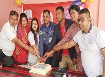 নড়াইলে আনন্দ টিভির প্রতিষ্ঠাবার্ষিকী উদযাপন