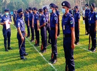 নড়াইল জেলা পুলিশের সাপ্তাহিক প্যারেড অনুষ্ঠিত