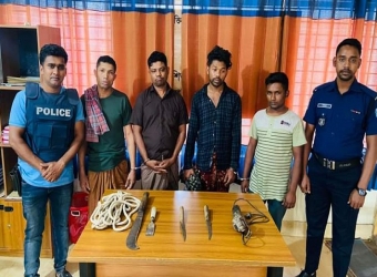 মাধবপুরে টমটমসহ ৪ ডাকাত আটক