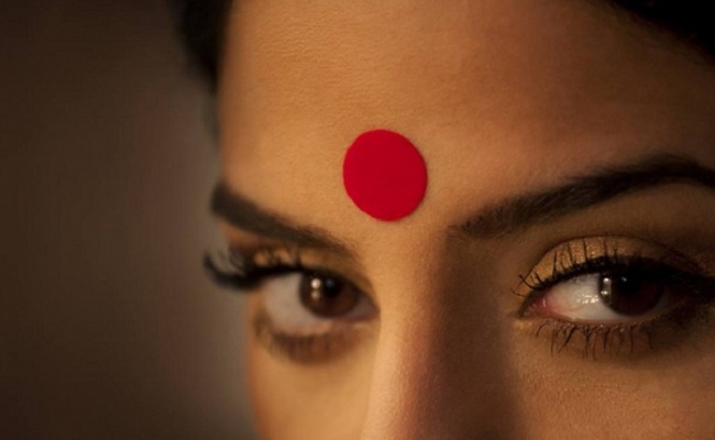জেনে নিন ইসলামে টিপ পরার ইতিহাস