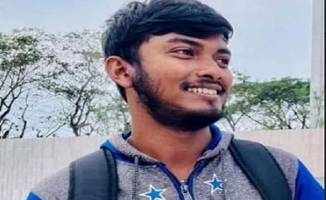 হতাশাগ্রস্ত হয়ে কুয়েট শিক্ষার্থীর আত্মহত্যা