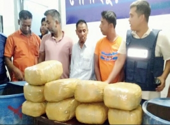 নোয়াখালীতে গাঁজাসহ তিন মাদক কারবারি আটক
