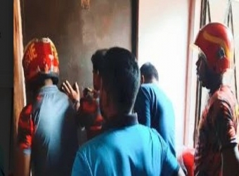 ছাত্রীনিবাসে ঝুলছিল শিক্ষার্থীর মরদেহ