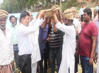 নওগাঁয় খাল পুনর্খনন কাজের উদ্বোধন