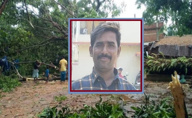 লোহাগাড়ায় কালবৈশাখীর কবলে ১ জনের মৃত্যু