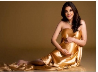 ছেলের নাম প্রকাশ করে মাতৃবন্দনা কাজলের