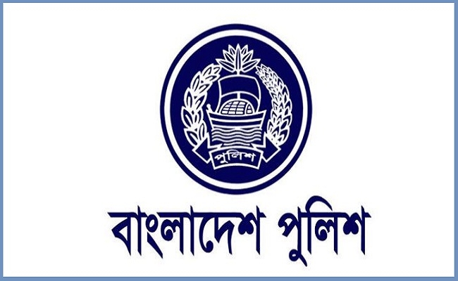 ফরিদপুরে রিকশা ও ইজি বাইক ছিনতাই চক্রের আসামি গ্রেফতার