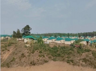 ফটিকছড়িতে নতুন ঘরে ঈদ করবে ৩৯০ পরিবার