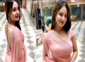 পূজার শাড়ি পরার ভিডিও ভাইরাল