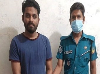 সাবেক এমপির কারখানায় চাঁদাবাজি, ছাত্রলীগ কর্মী গ্রেফতার
