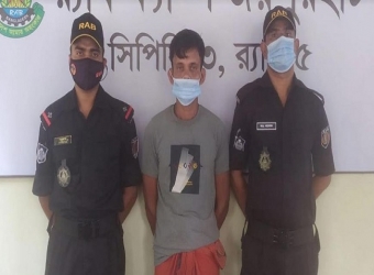 নওগাঁয় ট্যাপেন্টাডল ট্যাবলেটসহ এক যুবক গ্রেফতার