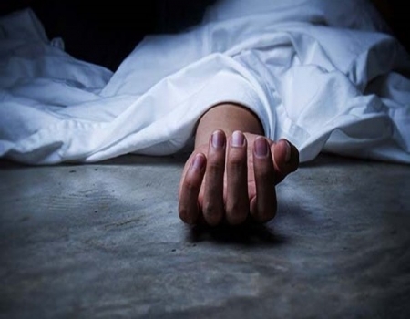 স্বামী ‘ফোন না ধরায়’ অভিমানে স্ত্রীর আত্মহত্যা