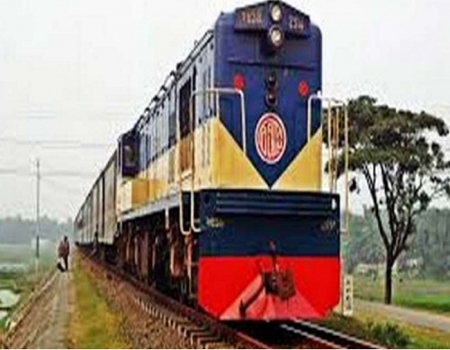 খুলনার সঙ্গে সারা দেশের রেল যোগাযোগ বন্ধ
