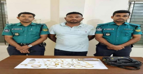  গাজীপুরে ছিনতাইকারী আটক 
