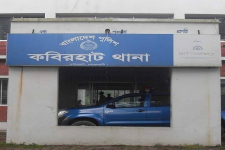 রাস্তা পার হওয়ার সময় অটোরিকশার ধাক্কায় গৃহবধূর মৃত্যু