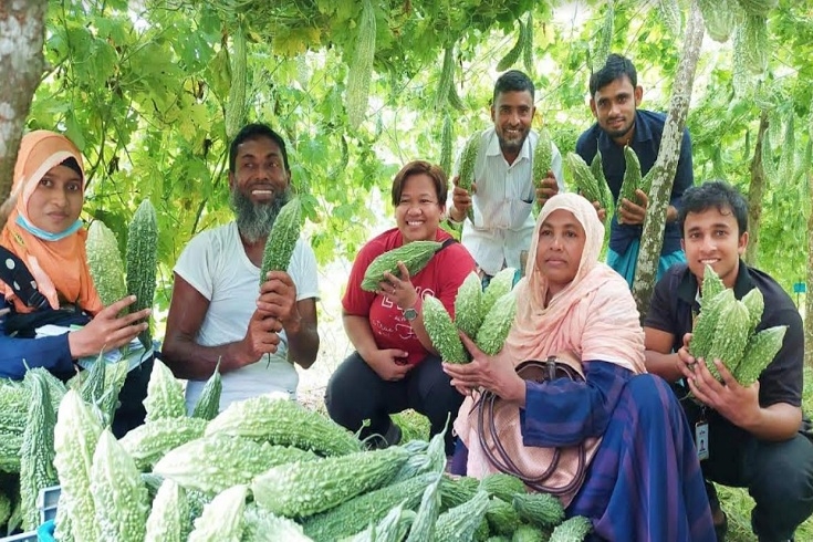 সুবর্ণচরে ইস্ট ওয়েস্ট সীড নলেজ ট্রান্সফারের মাঠ দিবস অনুষ্ঠিত