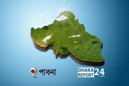 পাবনায় ময়লার ভাগাড়ে প্রধানমন্ত্রীর ছবি