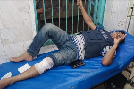 রাঙ্গুনিয়ায় পুলিশের সঙ্গে গোলাগুলি