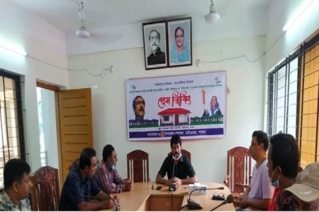 চাটমোহরে ভূমিহীন ও গৃহহীন  ৫টি পরিবার ঘর পাচ্ছেন 