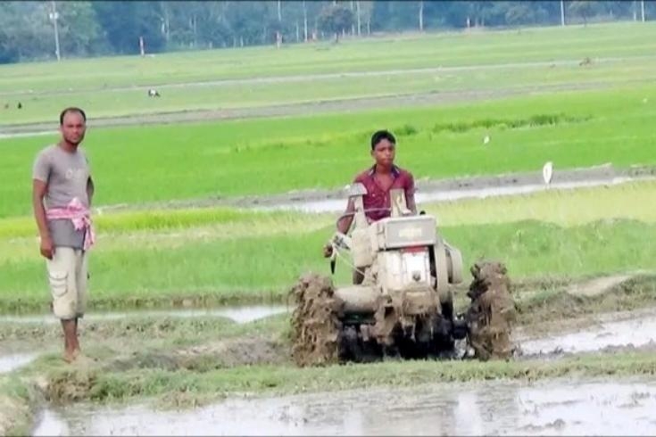জোরপূর্বক জমি দখলের চেষ্টা, থানায় অভিযোগ