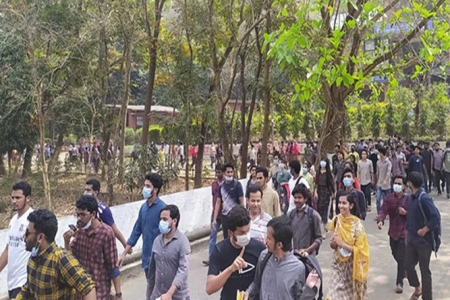 শিক্ষা উপমন্ত্রীর আশ্বাসে চবি আন্দোলন স্থগিত