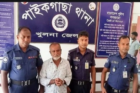 খুলনার পাইকগাছায়  প্রতিমন্ত্রীর অনুষ্ঠানের সেই পকেটমার গ্রেপ্তার