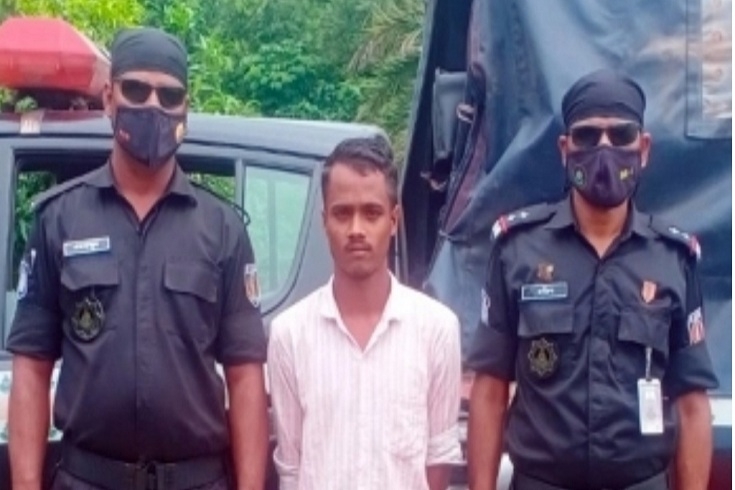 শ্রীপুরে গৃহবধূ হত্যার প্রধান আসামি দেড় মাস পর  গ্রেপ্তার