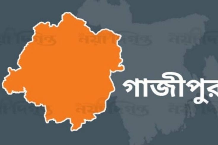 গাজীপুরে মহাসড়ক অবরোধ শিক্ষার্থীদের