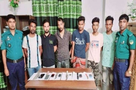  টঙ্গীতে ডাকাতির প্রস্তুতি কালে ৬ জন গ্রেফতার 