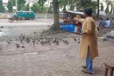 পাখির প্রতি রানার ভালবাসা