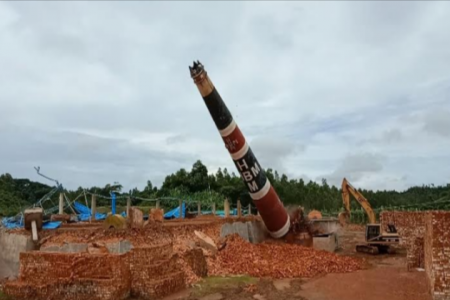 সাতকানিয়ায় ২ ইটভাটা গুড়িয়ে দিয়েছেন জেলা প্রশাসন ম্যাজিস্ট্রেট