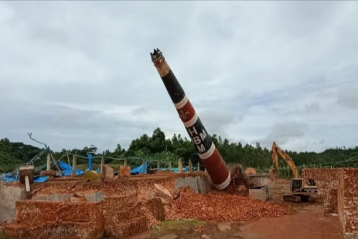 সাতকানিয়ায় ২ ইটভাটা গুড়িয়ে দিয়েছেন জেলা প্রশাসন ম্যাজিস্ট্রেট