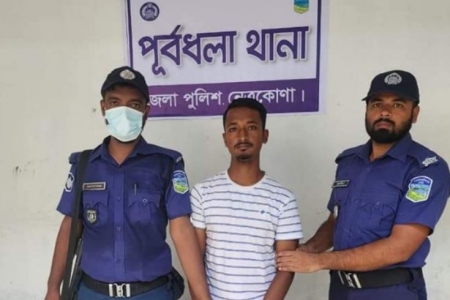 ছেলের পরিকল্পনায় পিতাকে নৃশংস হত্যা জড়িত গ্রেফতার 