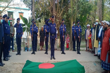 বীর মুক্তিযোদ্ধা আবুল মোস্তফা চৌধুরী কে রাষ্ট্রীয় মর্যাদায় দাফন