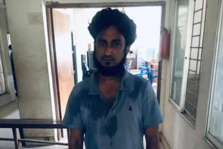 এরশাদ নগর এলাকার অপরাধ সাম্রাজ্যের মুকুটহীন বাদশা কে এই রাসেল!