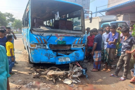 গাজীপুরে বাসচাপায় চারজনের মৃত্যু