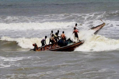 ঘূর্ণিঝড় সিত্রাং: সেন্ট মার্টিনে ডুবে গেছে ১৩ ট্রলার
