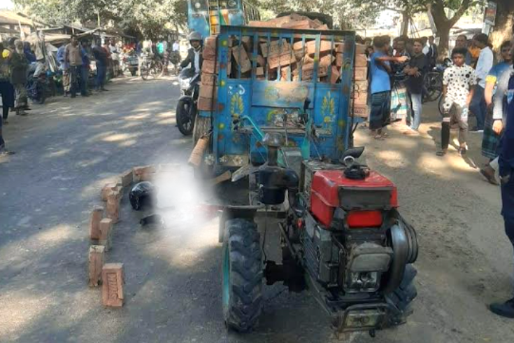চুয়াডাঙ্গায় পাওয়ারট্রলির সাথে মুখোমুখি সংঘর্ষে মোটরসাইকেল চালক নিহত