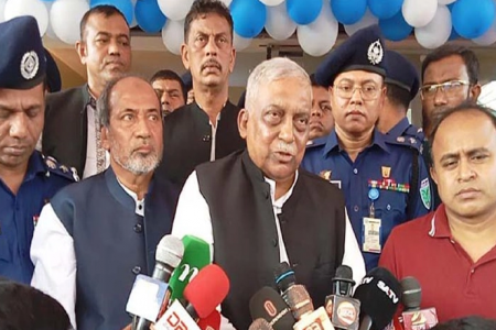 নিষেধ না মেনে নয়াপল্টনে জড়ো হলে ব্যবস্থা: স্বরাষ্ট্রমন্ত্রী