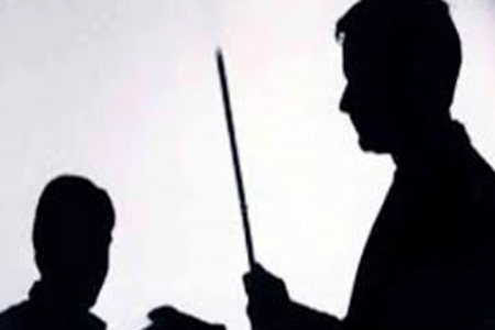 সাতকানিয়ায় হেফজখানার ছাত্রকে নির্দয়ভাবে বেত্রাঘাত 