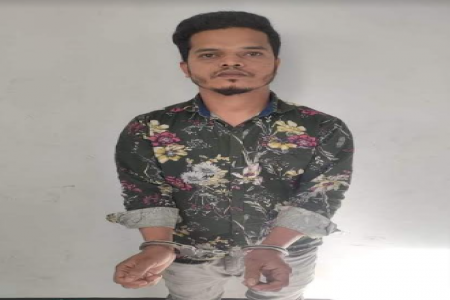  লোহাগাড়ায় ৮ম শ্রেণির ছাত্রী ধর্ষণ মামলায় আসামী জোবায়ের গ্রেপ্তার