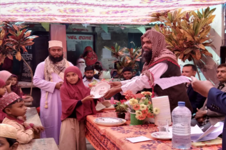 কয়রায় মাদ্রাসার বার্ষিক পরীক্ষার ফলাফল প্রকাশ ও পুরস্কার বিতরণ 